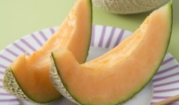 吃哈密瓜恢复视力,神奇果实的健康奥秘